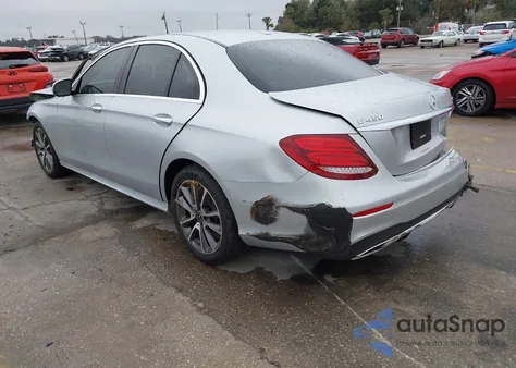 2020 Mercedes-Benz E 450 4Matic z USA, uszkodzony, nr VIN W1KZF6JB1LA773265